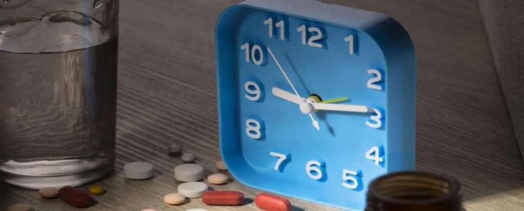 La cronofarmacología estudia la efectividad de las drogas según el horario en que son administradas. Crédito: Yahoo