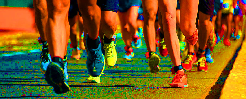 Detalle de pies de maratonistas