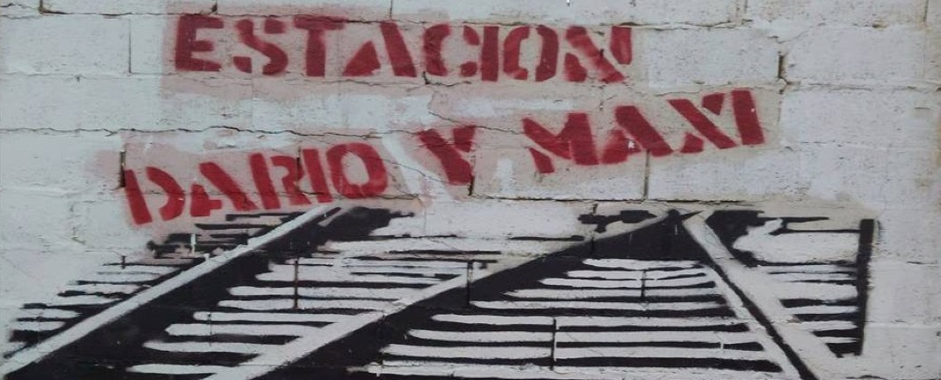 La estación de Avellaneda lleva el nombre de los dos jóvenes militantes. Créditos: Blog Movimiento de Inquilinas e Inquilinos