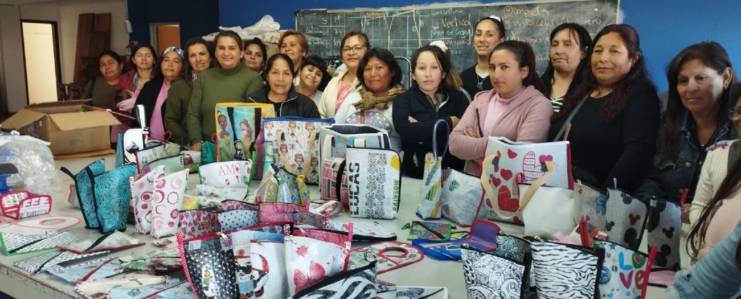 Mujeres Cooperativa Textil Mandarinas.