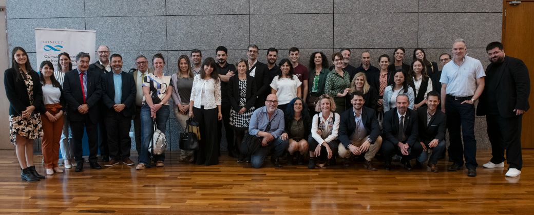 Miembros de la Red Franco-Argentina de Investigación en Cáncer de Páncreas durante la II jornada de trabajo. Créditos: Conicet.