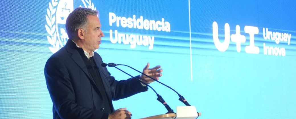 El presidente uruguayo Yamandú Orsi durante el lanzamiento de Uruguay Innova. Créditos: Presidencia Uruguay.