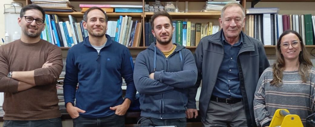 Miembros del Centro de Geología Aplicada, Agua y Medio Ambiente (CGAMA, CIC-UNS). Créditos: CIC.