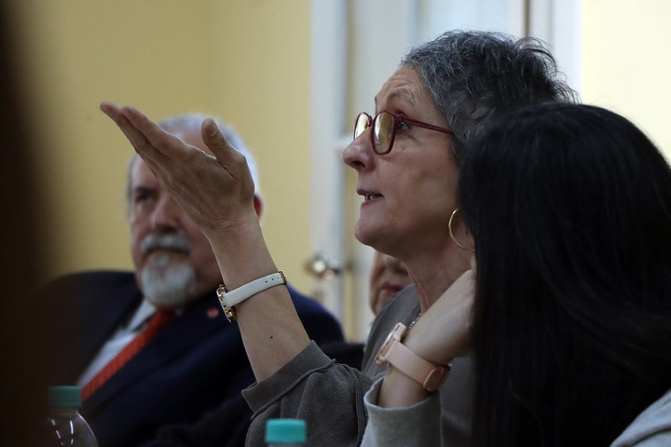 Alfredo Alfonso junto a Patricia Sepúlveda. Créditos: Natalia García / Prensa UNQ.