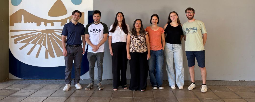 Eliana González, Sergio Fernández, Nehuen Herrera, Ana Garis, Lorena Baigorria, Luciana Loyola y Fabrizio Riera crearon NoVa+. Créditos: Prensa UNSL.