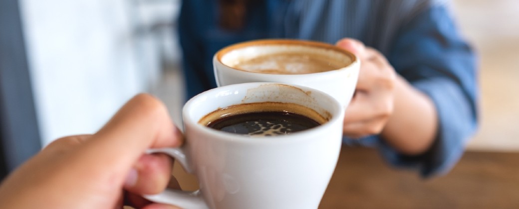 Consumir de dos a tres tazas de café al día podría disminuir la chance de padecer demencia (imagen: lasexta.com)