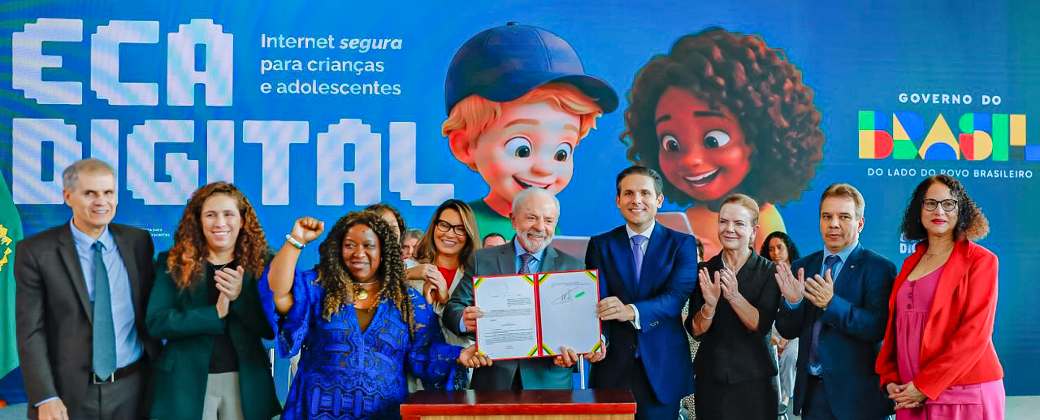 Presentación del Estatuto por parte de las autoridades locales. Créditos: Ricardo Stuckert.