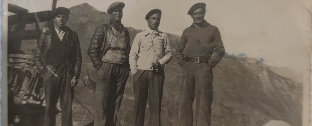 Luis Robles, el abuelo de Sonia Garófalo, es el segundo de derecha a izquierda. Créditos: Gentileza Sonia Garófalo.