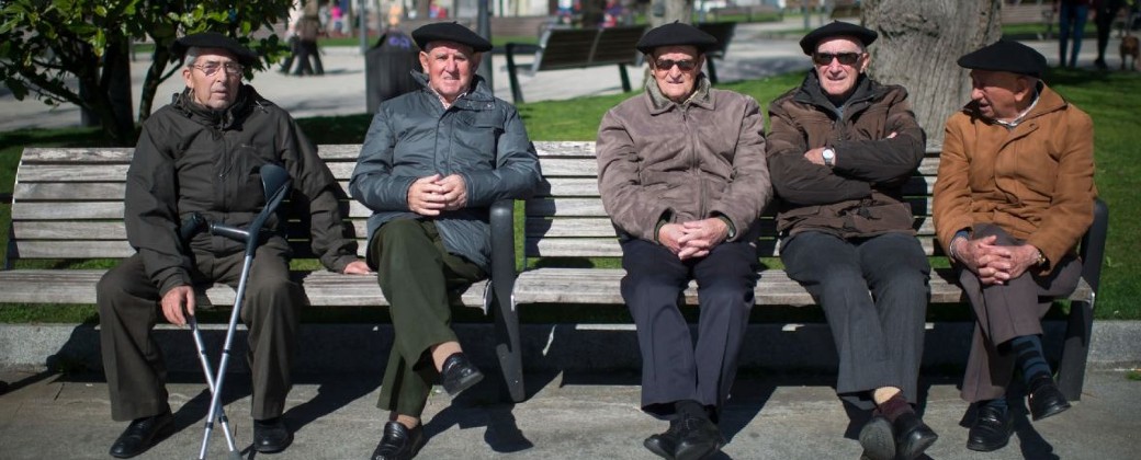 Gracias a los avances de la ciencia y la inversión millonaria, la vejez saludable y extendida es cada vez más real (imagen: noticiastrabajo.huffingtonpost.es)