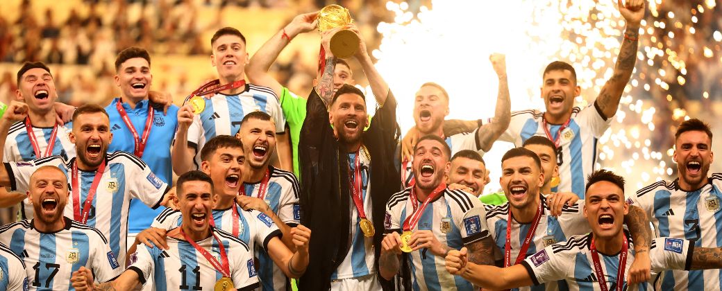 Argentina se consagró campeón del mundo en Qatar 2022, después de 36 años. Créditos: Filo News.