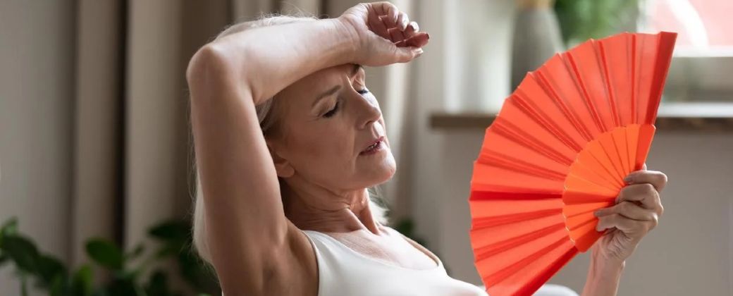 La mayoría de las mujeres atraviesa la menopausia entre los 45 y los 55 años. Créditos: ABC.